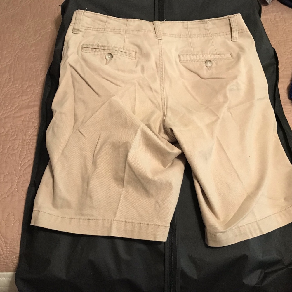 WALKING SHORTS - Picture 2 of 2